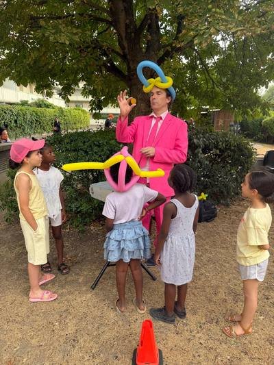 Sculpture de ballons, Monsieur Sucre